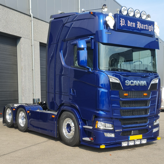 Scania hoekschilden GROOT - Vepro 4096S / AD4096S- gemaakt door van der Heijden Truckstyling Boxtel EAN: 6438203005647