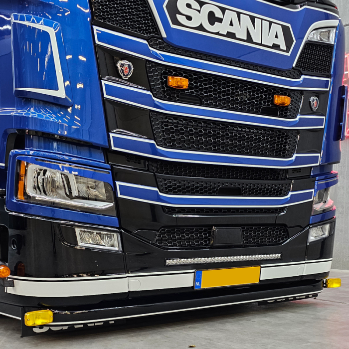 Scania Next Gen vrachtwagen die gemaakt is door van der Heijden Truckstyling in Boxtel