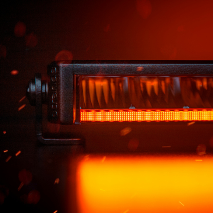 Strands Firefly LED bar 10'' - LED bar met ORANJE en WIT standlicht - extreem platte LED bar die geschikt is voor 12 en 24 volt gebruik - Strands 809401 - EAN: 7350133816454