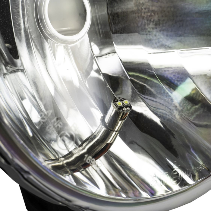 HIDE AWAY strobe lamp GREEN mounted in a Hella spotlight with separate T10 socket