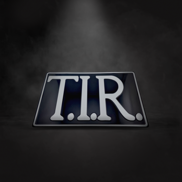 T.I.R. bord ZWART / WIT – 40x25cm