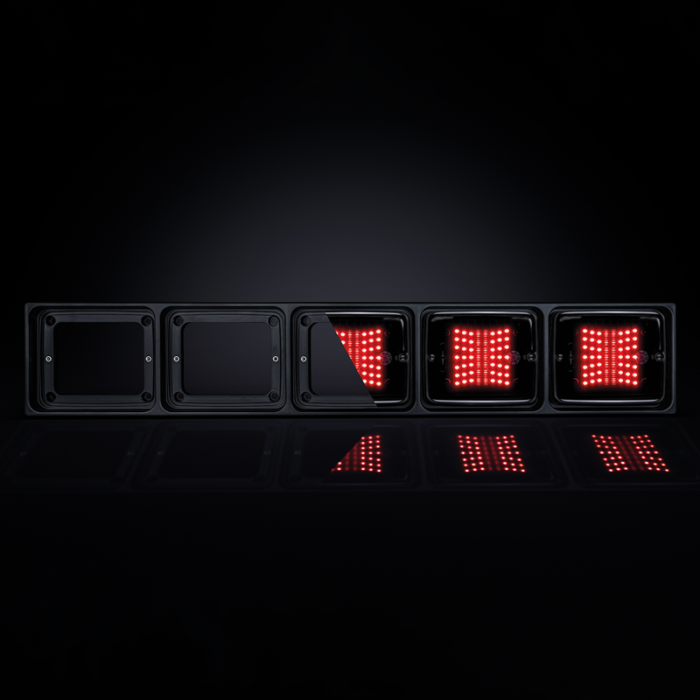 Strands IZE frame 5 gaten horizontaal - geschikt voor IZE LED / HELLA en LEDON lampen - eenvoudige montage met 20 bouten - OPBOUWFRAME DEENSE ACHTERBUMPER - Strands 800640 - EAN: 7323030190149