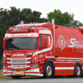 Scania vrachtwagen voorzien van een luchthoorn