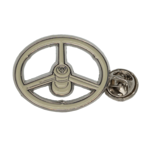 PIN - White Steering Wheel - TN-501050 - nostalgie op je dashboard - metalen pin - Nedking