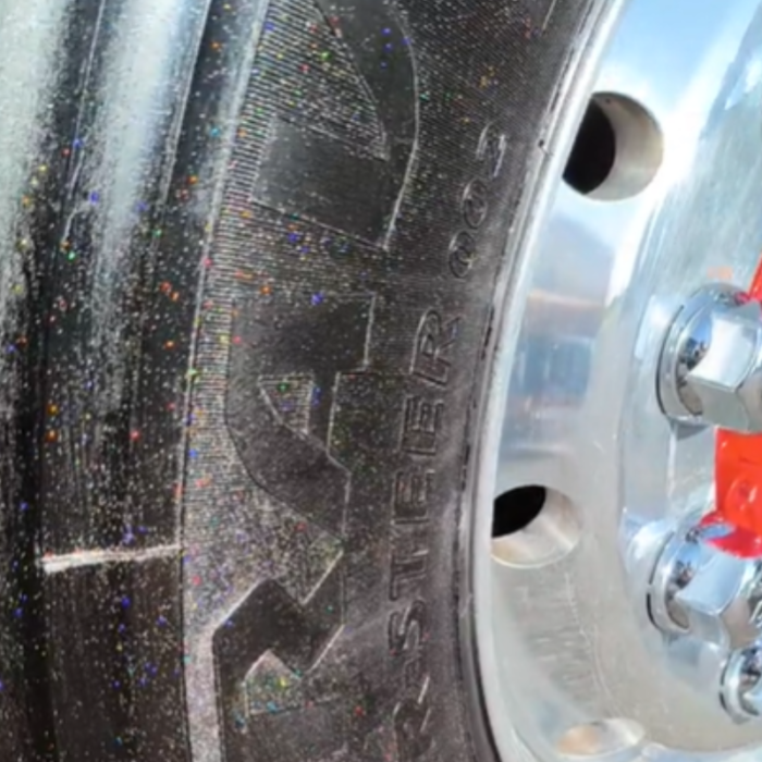 LvLup Tireshine glitter resultaat