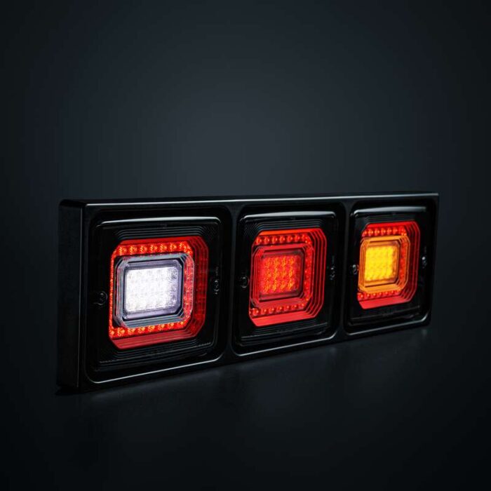 FOR9T Illusion 3 kamer achterlicht met IZE LED frame