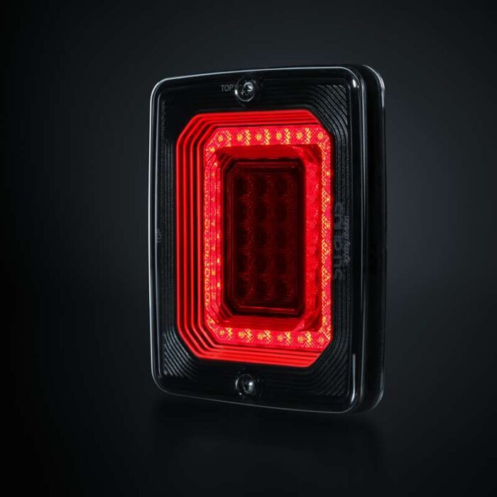 Vierkant achterlicht - met remlicht, achterlicht en dynamische richtingaanwijzer - FOR9T serie