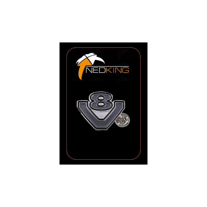 PIN - V8 Logo - TN-501020 - nostalgie op je dashboard - metalen pin - Nedking
