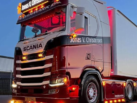 Hella Pablo spiegellamp gemonteerd op Scania Next Gen - Spaanse pinker met LED